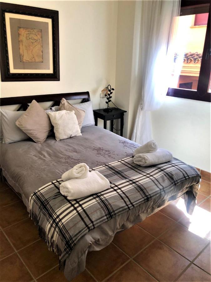 Elegant 2Br Apartment Puerto Banus Marbella Just 12 Minutes Away By G00Giemaps Estepona Luaran gambar