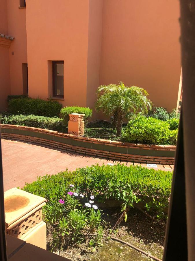 Elegant 2Br Apartment Puerto Banus Marbella Just 12 Minutes Away By G00Giemaps Estepona Luaran gambar