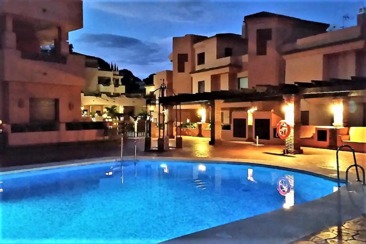 Elegant 2Br Apartment Puerto Banus Marbella Just 12 Minutes Away By G00Giemaps Estepona Luaran gambar