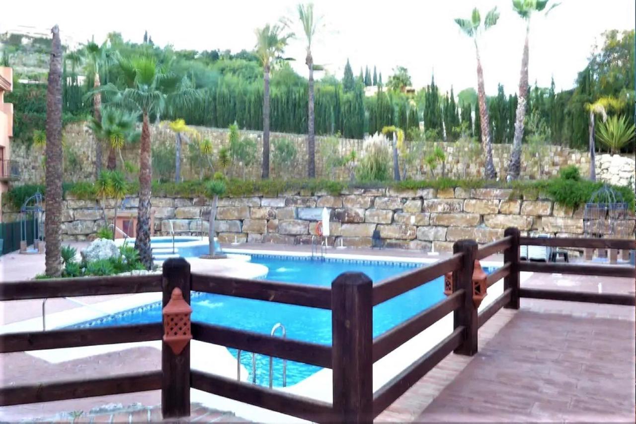 Elegant 2Br Apartment Puerto Banus Marbella Just 12 Minutes Away By G00Giemaps Estepona Luaran gambar